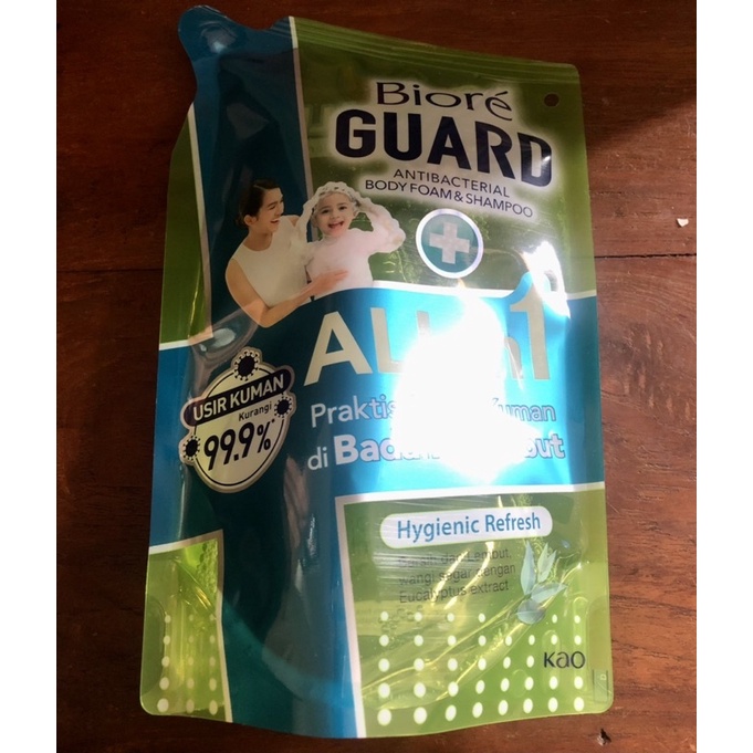 [POUCH] Biore Guard All in 1 400 ml Sabun dan Shampoo