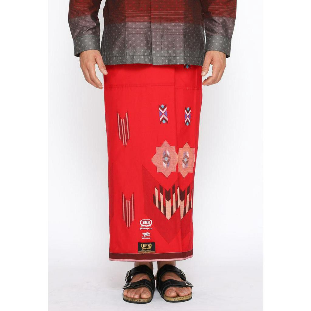 Sarung BHS Gold Masterpiece Motif Songket Gunung Agung Merah Terang