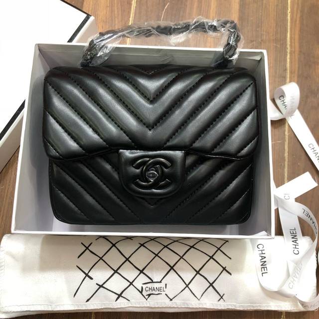 CHANEL Cefron Mini premium B FREE Box