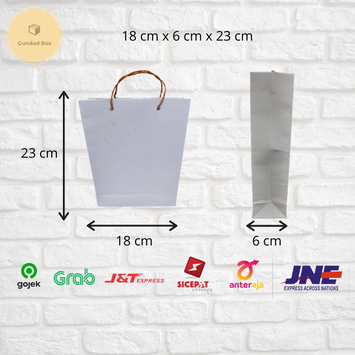 

NEW Paper Bag | Shopping Bag | Tas Kertas Polos Ukuran 18 x 6 x 23 - Putih