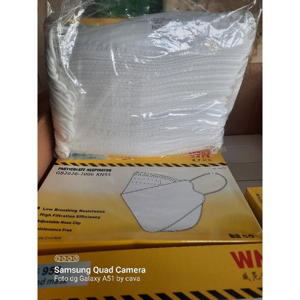 Masker WN LEAF isi 50