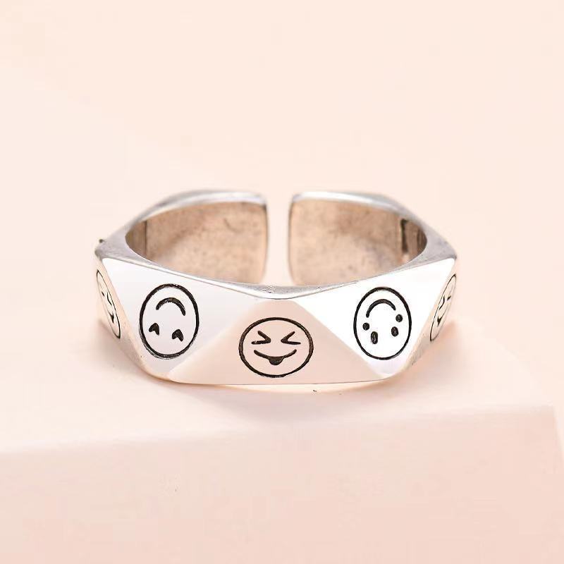 Net Cincin adjustable Motif smiley face Gaya retro Untuk Wanita