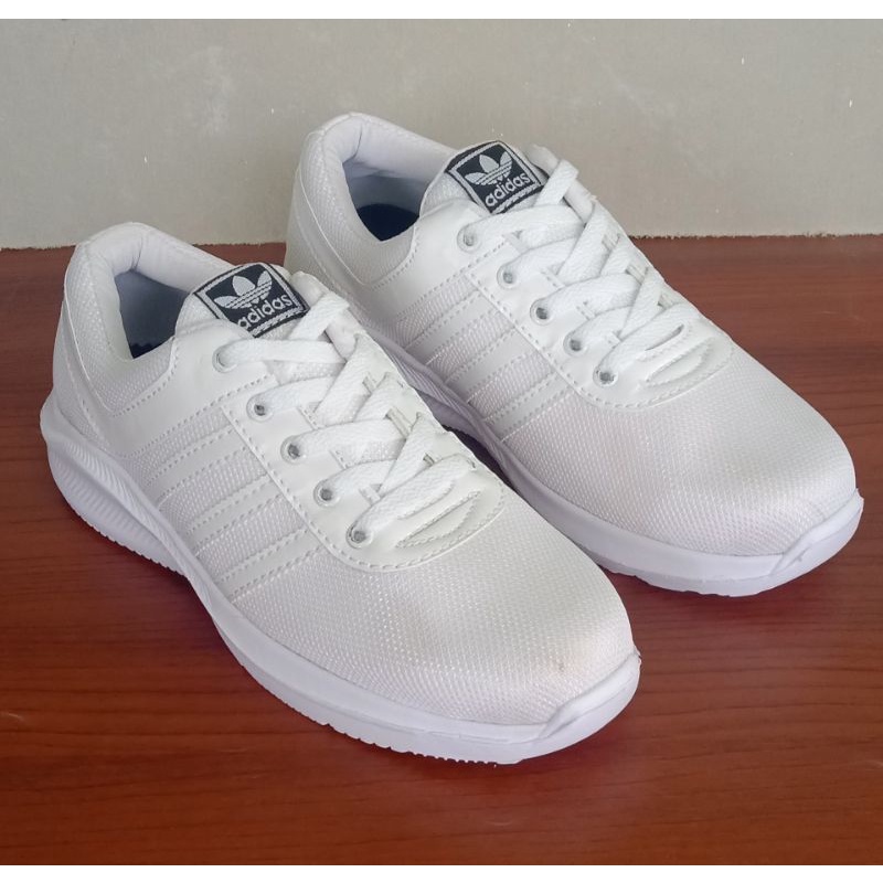 sepatu sneakers adidas full white adidas running putih polos