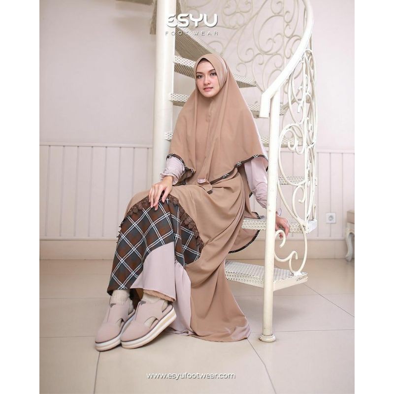 SEPATU SANDAL SPADE by ESYU FOOTWEAR SEPATU WANITA MODERN IBUINDUNG