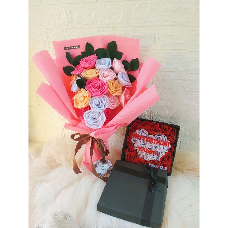 Buket Bunga Anniversary/Buket Bunga Lamaran/Buket Bunga Romantis