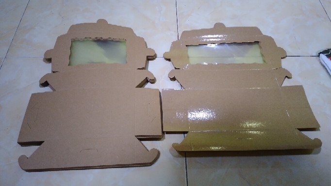 Dus Brownies/kue Kraft Laminasi Lubang Full Bukaan Depan  Uk. 16x11x5 Cm