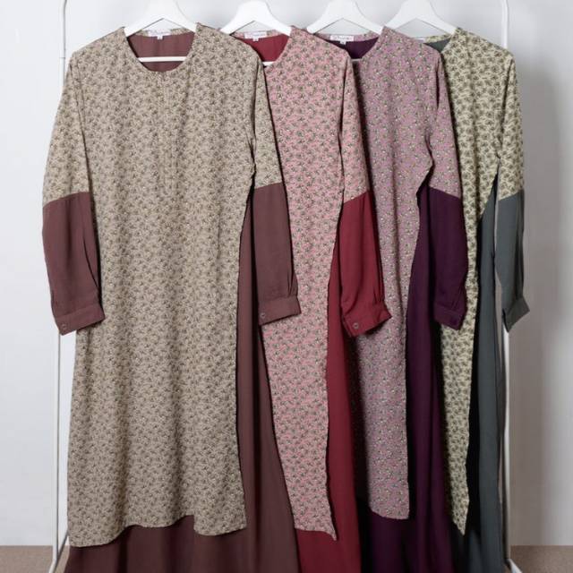 Gamis Lya hijab alila model outer bunga bunga