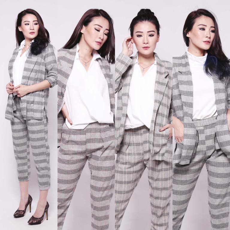 PLAID BLAZER STRADIVARIUS (BLAZER KANTOR)