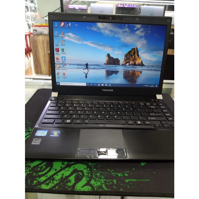 Laptop toshiba portage 930 core i5 second mulus bagus termurah online sekolah model slim