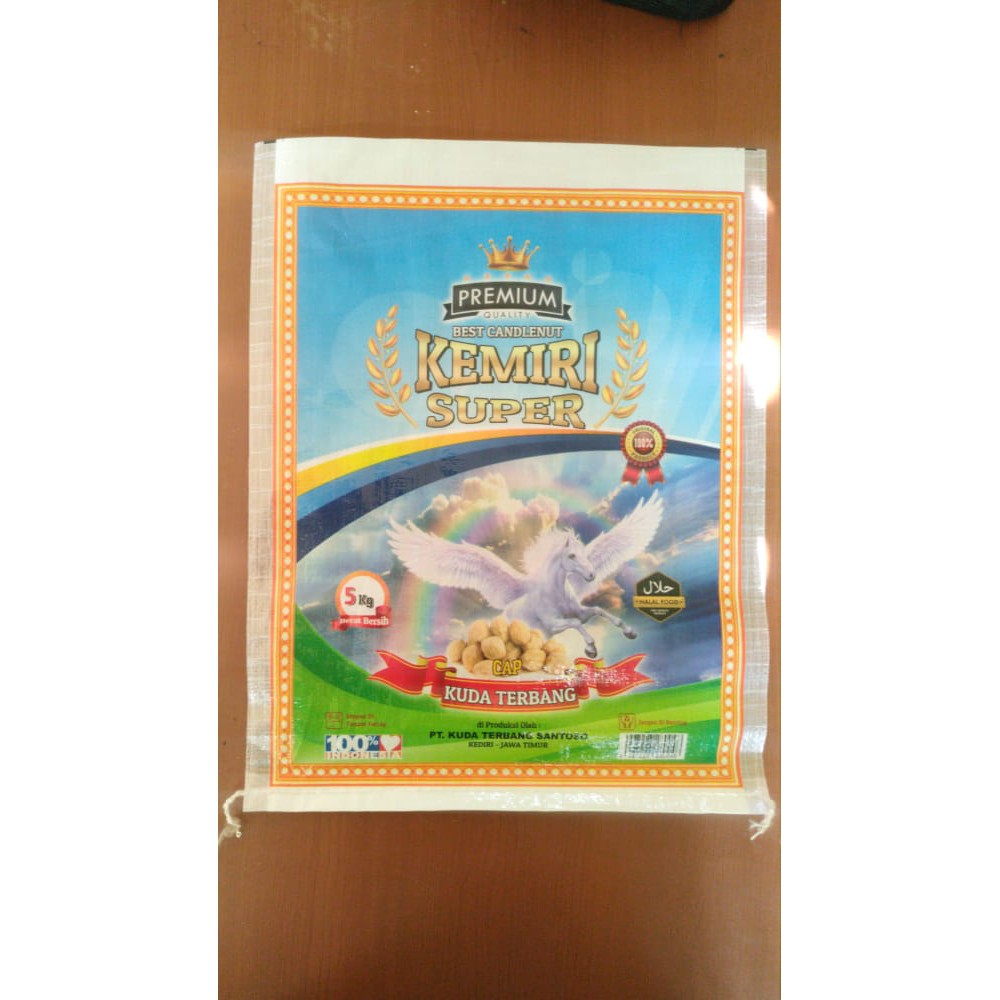 

Kemiri Bulat Premium Cap Kuda Terbang Kemasan 100gr