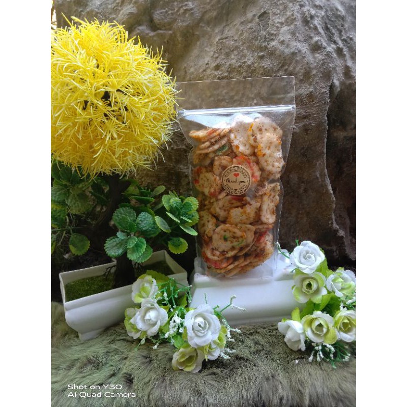

Krupuk seblak kering