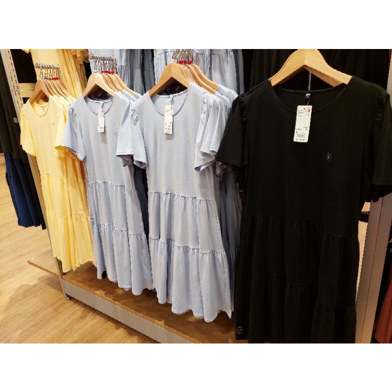 UNIQLO DRESS  (jastip)