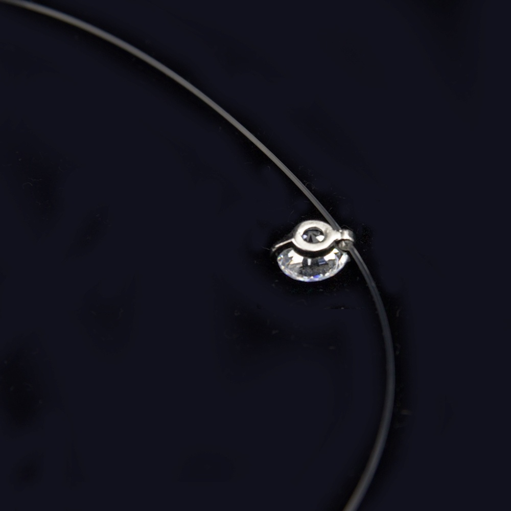 Kalung Choker Tali Pancing Transparan Invisible Warna Silver Hias Berlian Imitasi Untuk Wanita