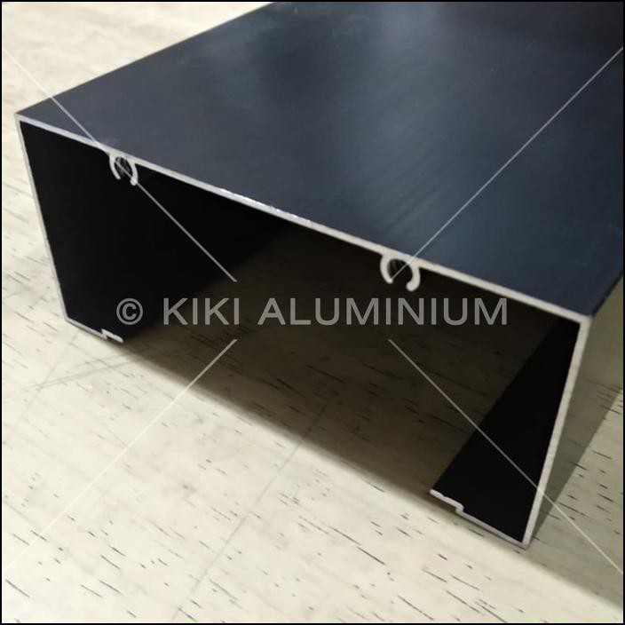 Spesial - Kusen Aluminium 3" (60428) - Merk : Alexindo - Pjg. 6 Meter - Hitam