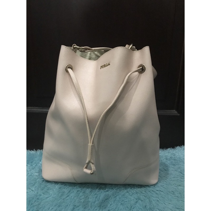 FURLA STACY BUCKET BAGS (second)