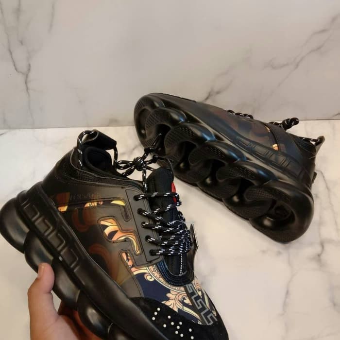 Sepatu Versace Black Sport Import Original Running Terbaru