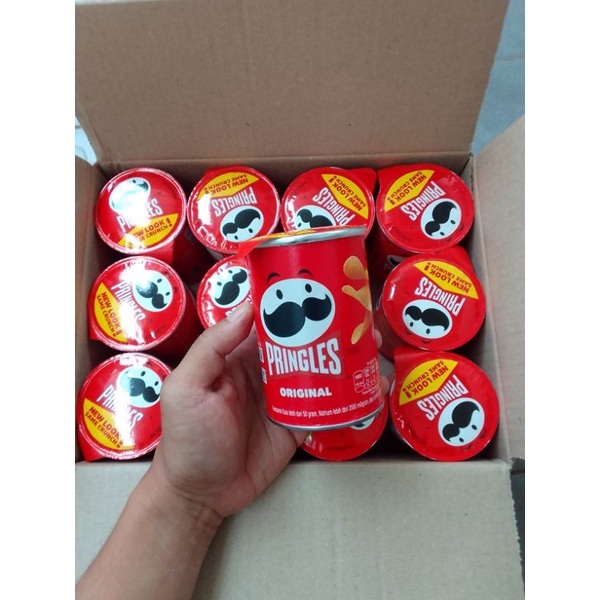 

Pringles Original 42GR 1 karton isi 12pcs Keripik Kripik Kentang Potato Chips Original