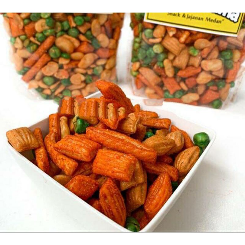 

Kacang Campur