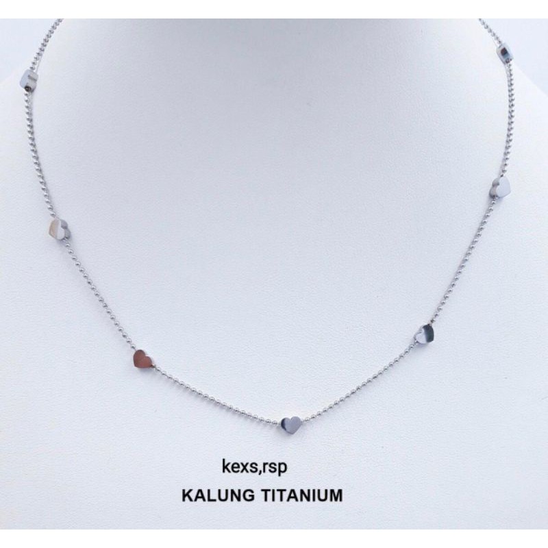 Kalung titanium koin ,tidak luntur, best seller,bisa dipake mandi