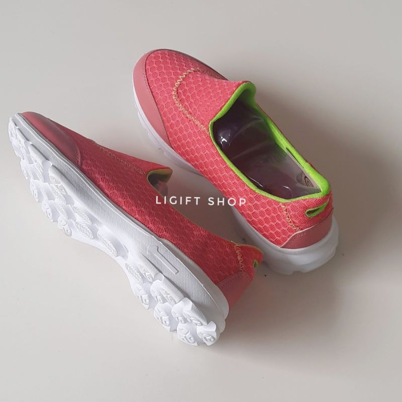 SEPATU SLIP ON WANITA MURAH / SEPATU FLADEO