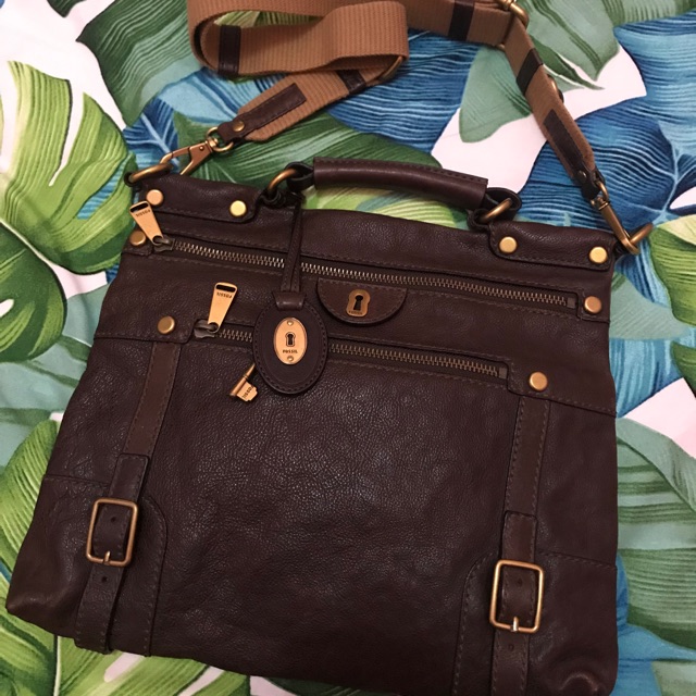Preloved tas fossil emilia hobo crossbody espresso
