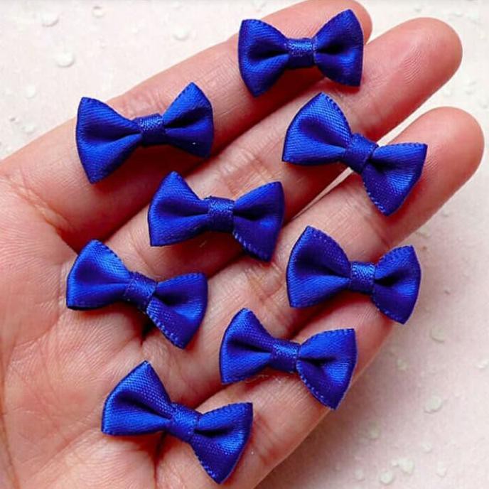 

aplikasi pita satin mini 3 cm / bahan bros/ souvenir