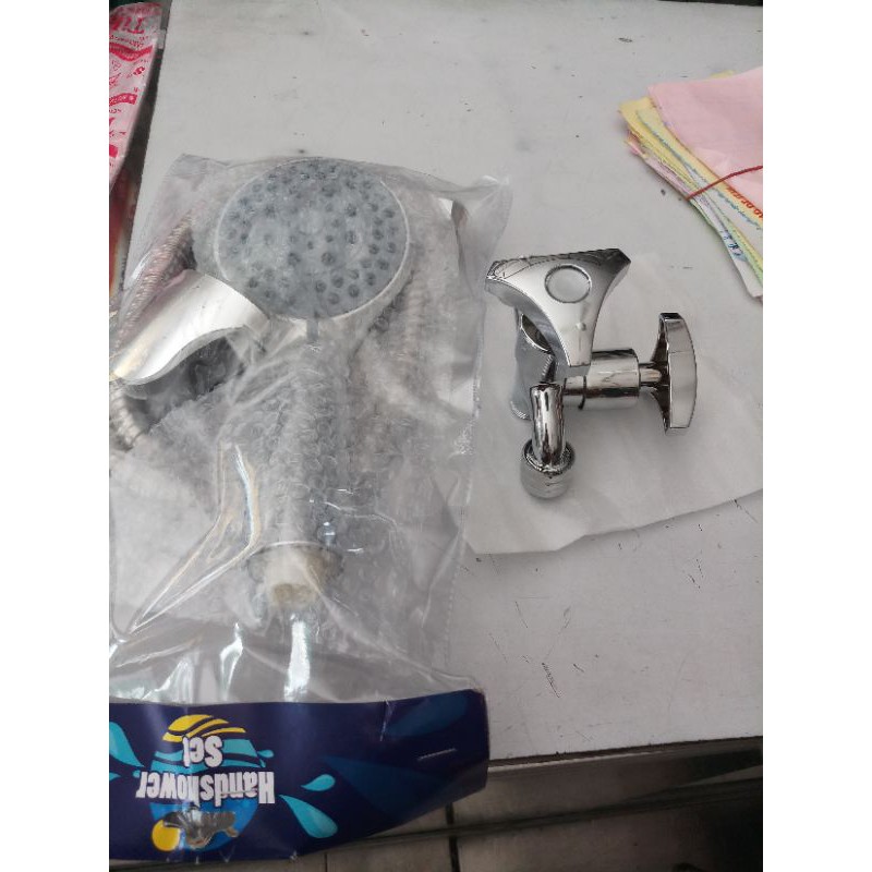 Paket kamar mandi shower mandi dan kran cabang