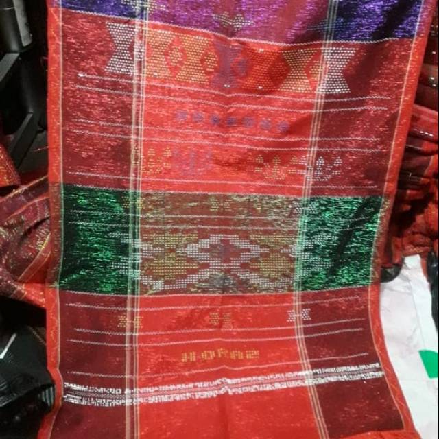 Ulos sadum motif tikar