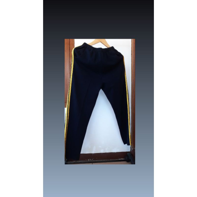 Preloved Celana pria