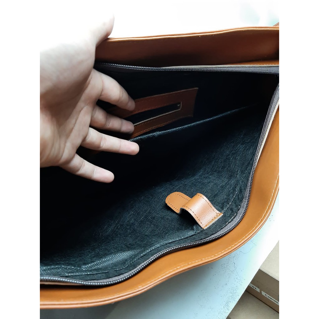 Tas Laptop Kerja Bisa Jinjing Selempang Kulit Asli Pria Wanita Size 14 inch