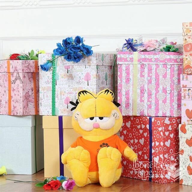 Boneka Garfield
