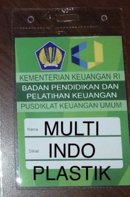 Plastik nametag/kantong id card uk 8.5 x 11.5 cm/ketebalan 0.15/plastik id card/kantong nametag