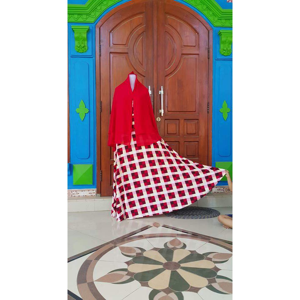 Gamis Motif Kotak-kotak