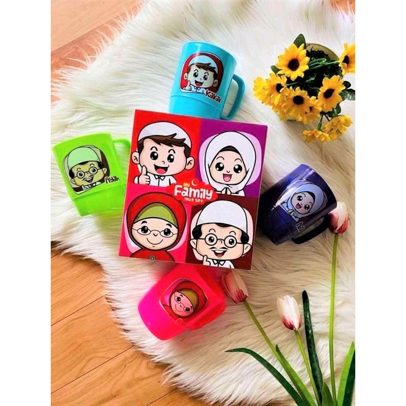 Mug Family Set 4pcs Gelas Karakter Cangkir Unik Isi 4 Pcs Gelas