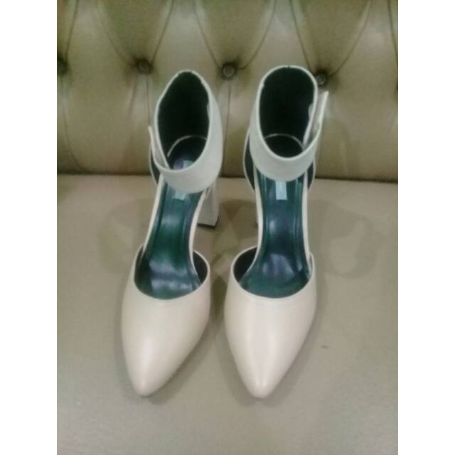 Heels Marie Claire Size 38 (NEW)