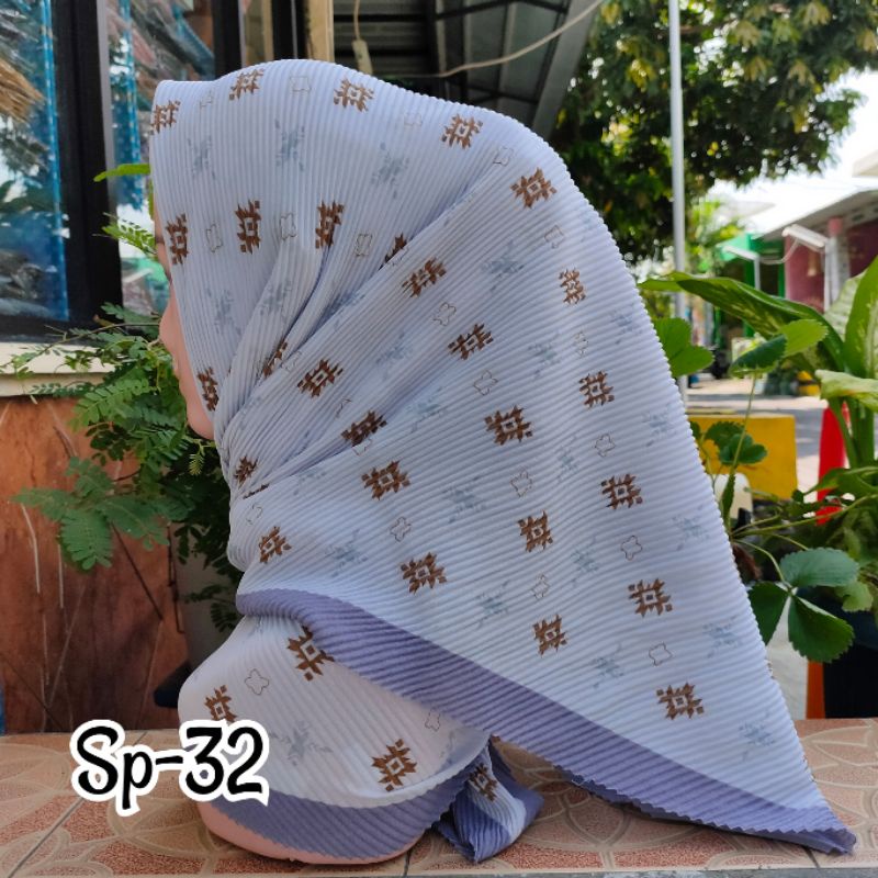 SEGIEMPAT PLISKET MOTIF / JILBAB SEGIEMPAT PLISKET / SEGIEMPAT VOAL / SEGI EMPAT PLISKET / VOAL MOTIF / JILBAB PLISKET-Sp-32