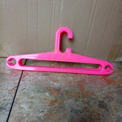 Hanger   17 inci perlusin pink