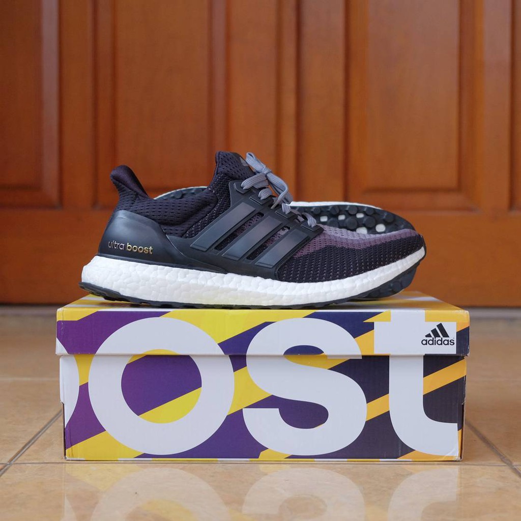 core black ultra boost 1.0