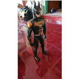 ROBOT BATMAN 35CM PAKAI LAMPU DAN SUARA BONUS BATERAI  MAINAN ANAK LAKI LAKI