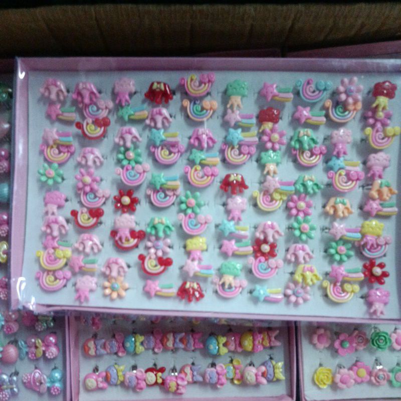 CINCIN ANAK BUNGA DAN BTS ISI 100pcs