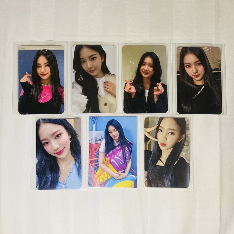 STAYC ISA PHOTOCARD
