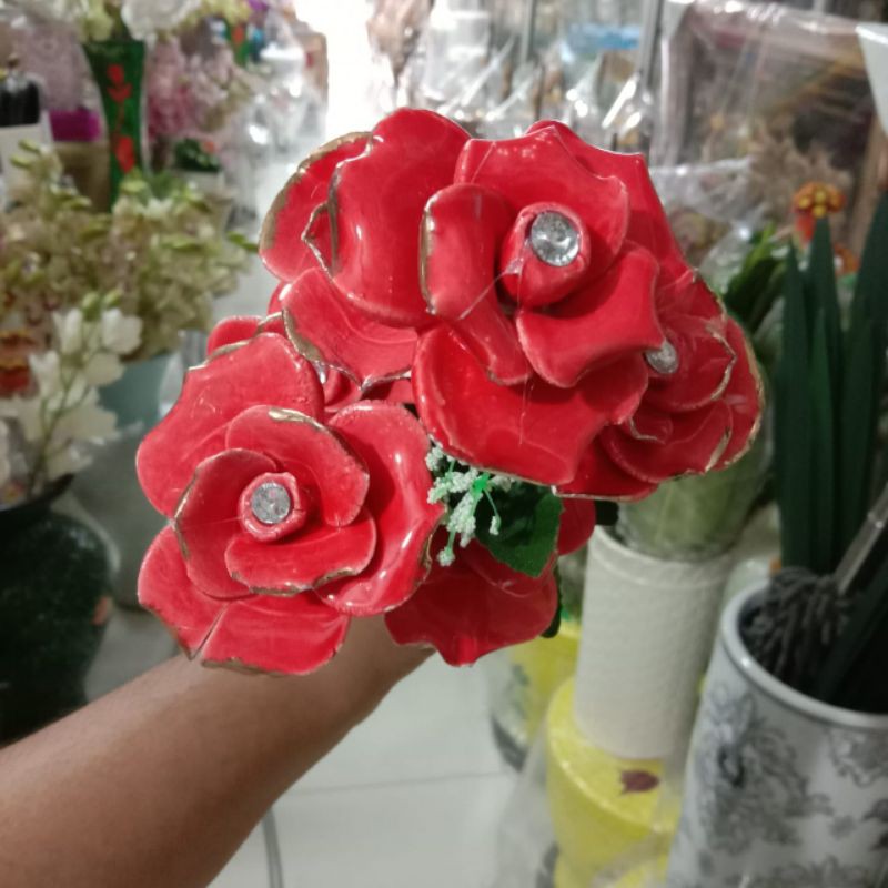 Bunga London Keramik Merah