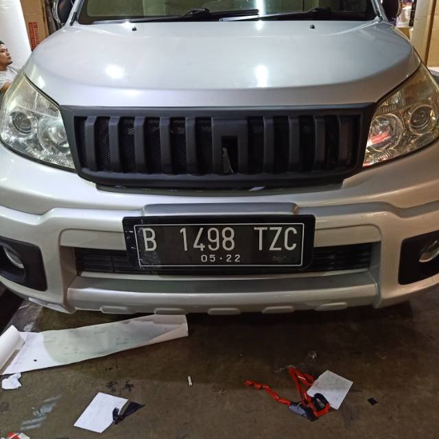 Grill Rush terios 2008-2012 model hummer