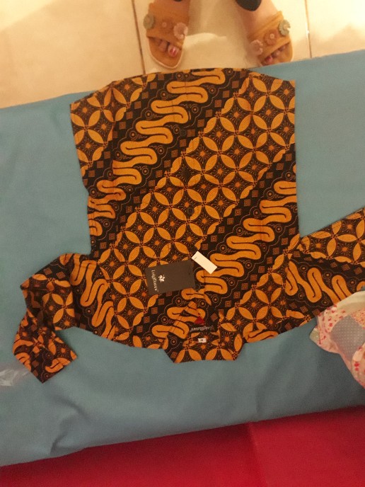 Set Batik Couple Ayah Dan Anak Motif Klasik Warna Kuning