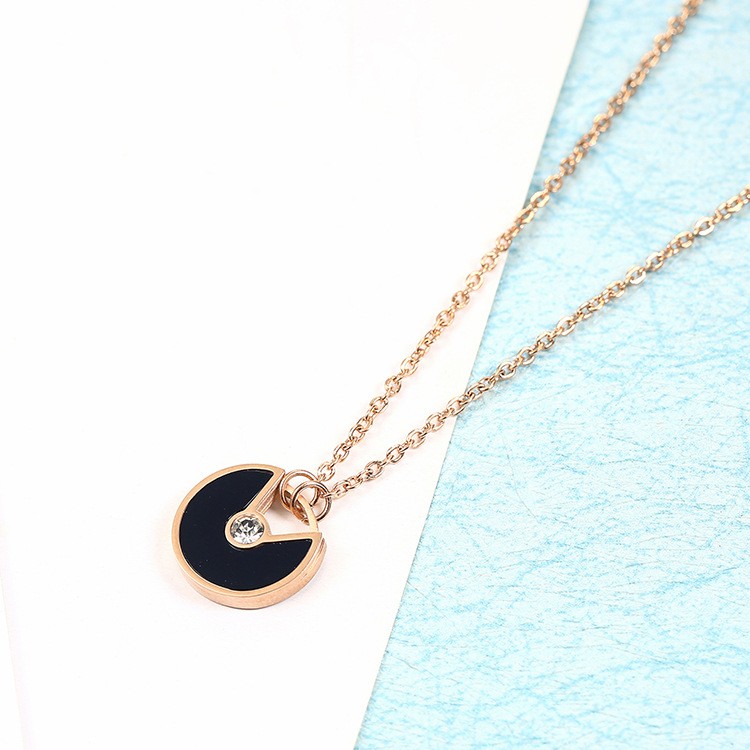 Perhiasan Kalung Korea Fashion Titanium Lingkaran Hitam Rosegold - BN394