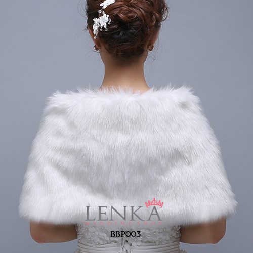 [SIAP KIRIM] BOLERO BULU AKSESORIS WEDDING PENGANTIN PESTA PUTIH BBP003