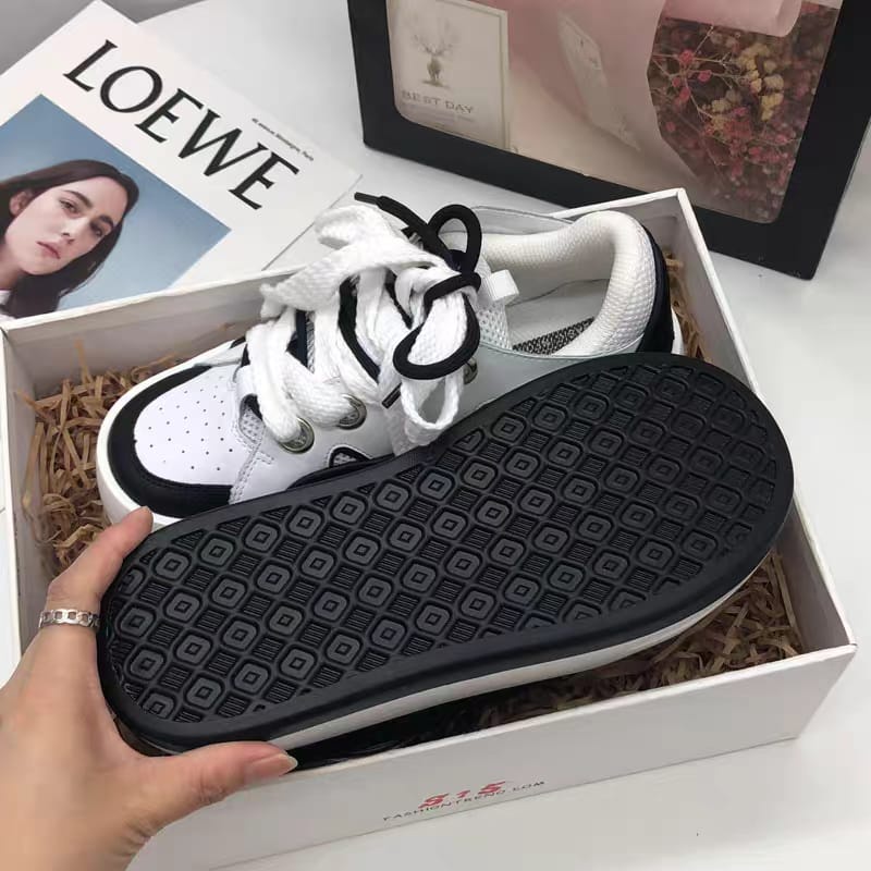 COD Sneakersdaily 530 Sepatu Sneakers Wanita Import Kanvas Sneakers Casual Import Korea