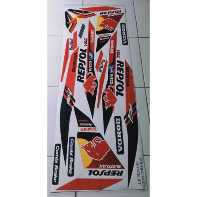 Striping Sticker Variasi Honda Vario 150 Facelift motif redbull merah