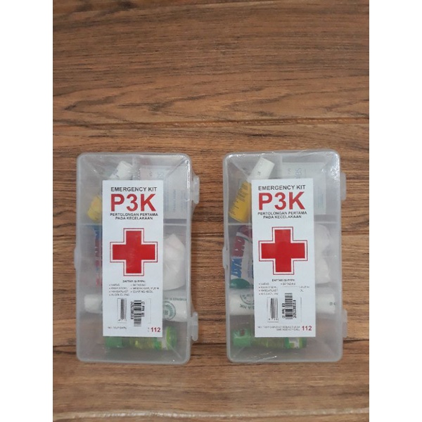 KOTAK P3K MOBIL / EMERGENCY KIT / FIRST AID KIT BOX