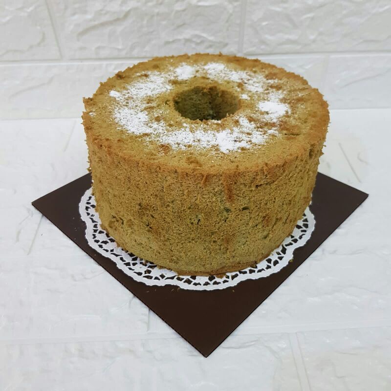 

PREMIUM MATCHA CHIFFON CAKE